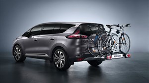Renault service Accessoires - véhicule 3/4 arrière avec porte vélos